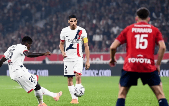 赛后突围战来临;巴黎圣日耳曼围绕英超状态回暖;管理层满意;赛程密集仍需轮换的简单介绍