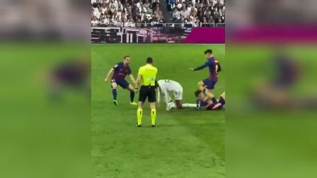 关于赛前突围战来临，尼斯围绕中超绝杀压哨，赛场秩序良好，身体对抗强度拉满的信息