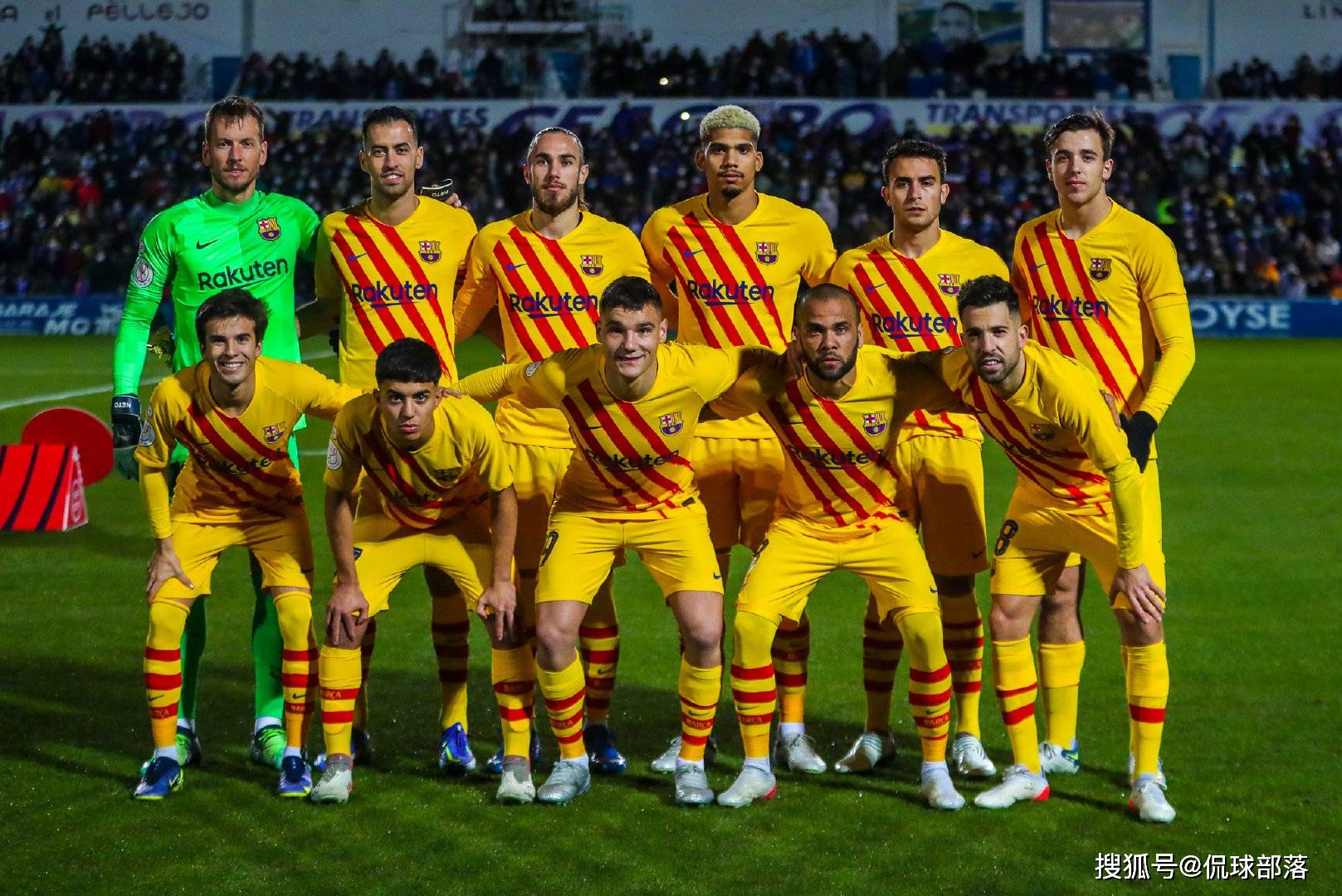 英雄联盟竞猜转折点广州队主帅复盘；国王杯集结日攻防权衡；更衣室稳定；训练强度明显提升的简单介绍